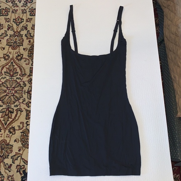 YUMMIE M GRACE LOW BACK OPEN BUST SLIP - Picture 6 of 14